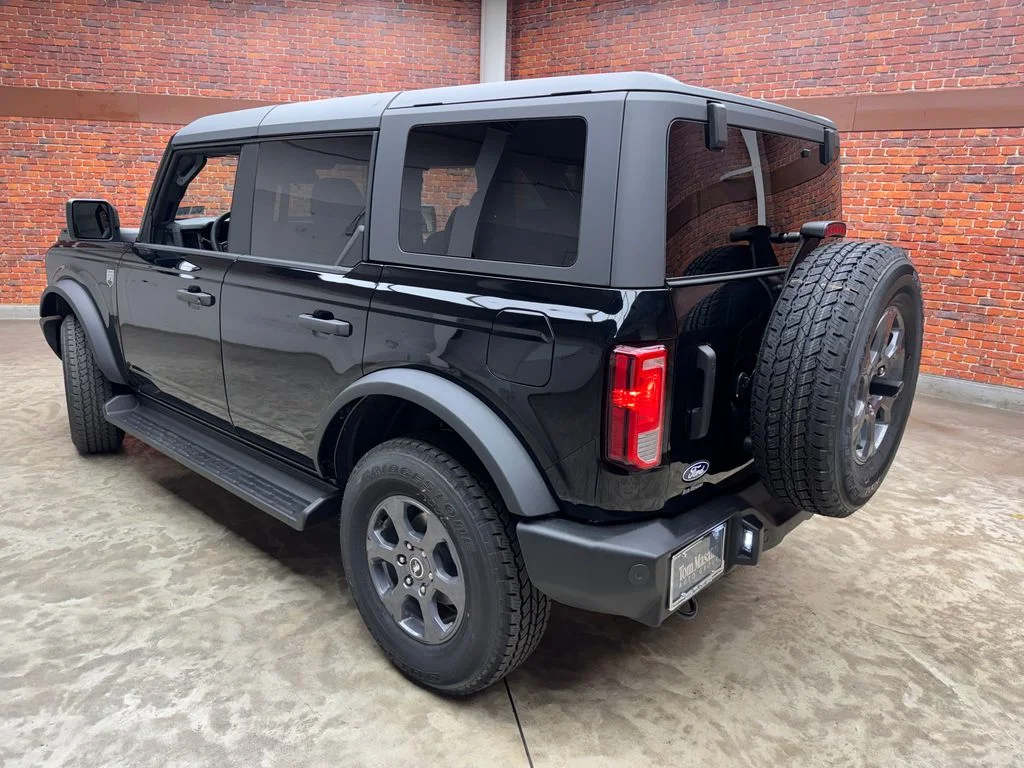 New 2026 Ford Bronco - photo 1