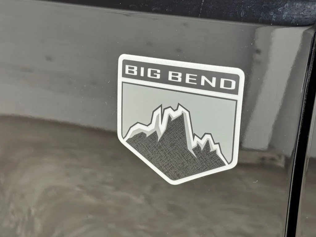 New 2026 Ford Bronco - photo 2