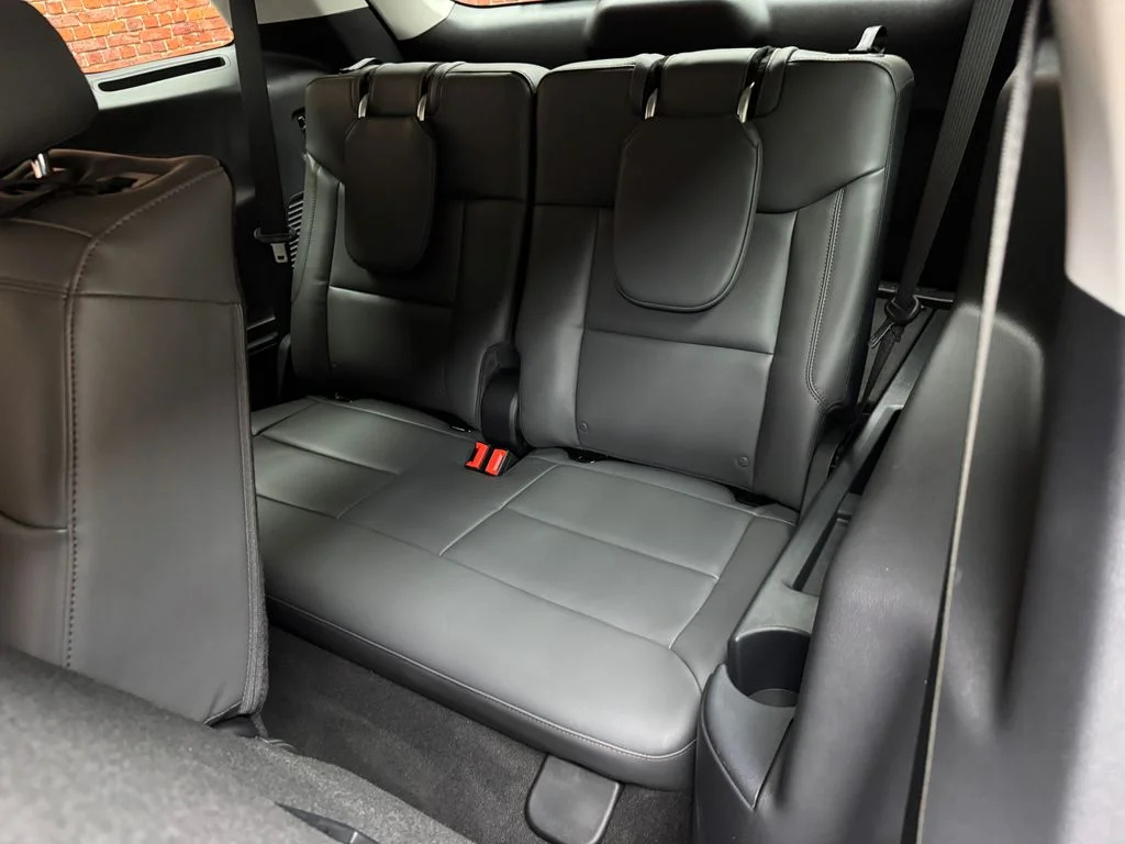 New 2026 Ford Explorer - photo 2