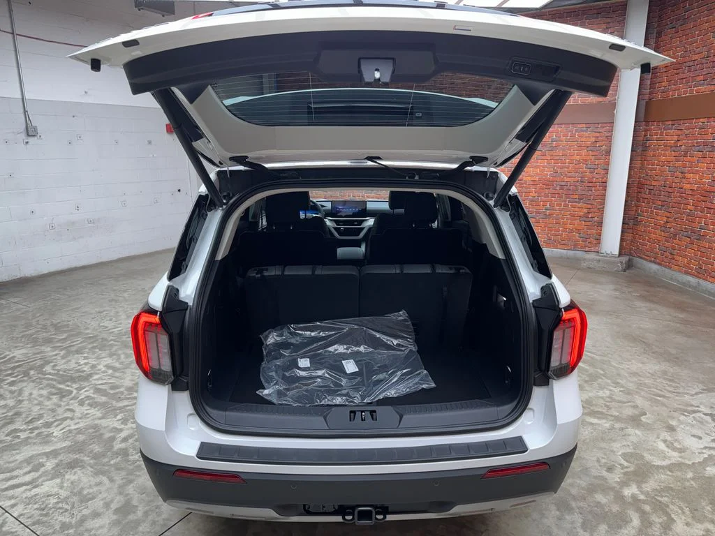 New 2026 Ford Explorer Active - photo 28