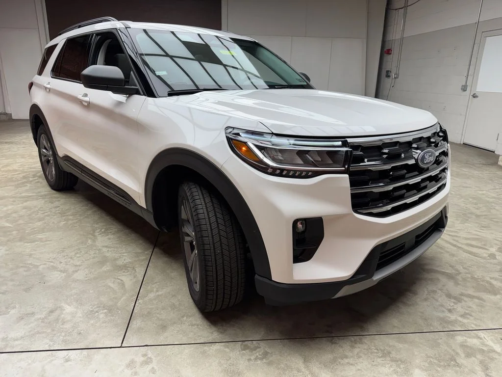 New 2026 Ford Explorer - photo 1