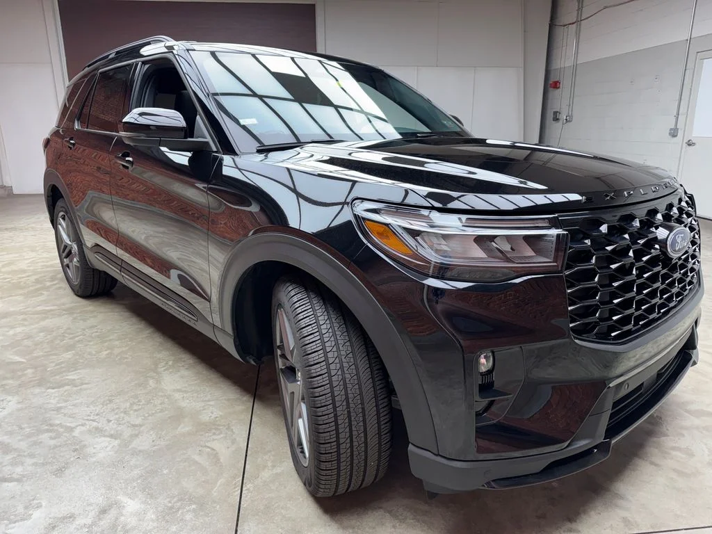 New 2026 Ford Explorer - photo 1
