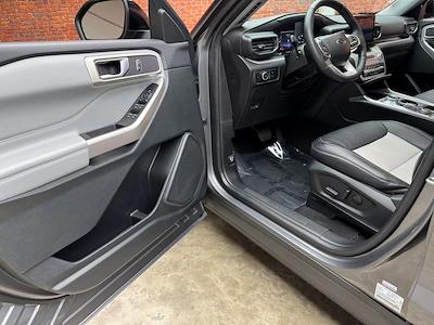 2023 Ford Explorer 4WD SUV for sale #260915A - photo 2