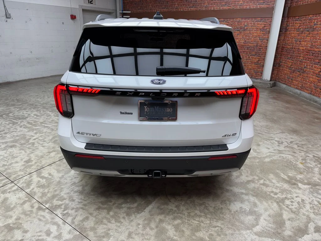 New 2026 Ford Explorer Active - photo 5