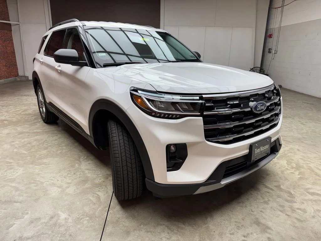 New 2026 Ford Explorer - photo 1