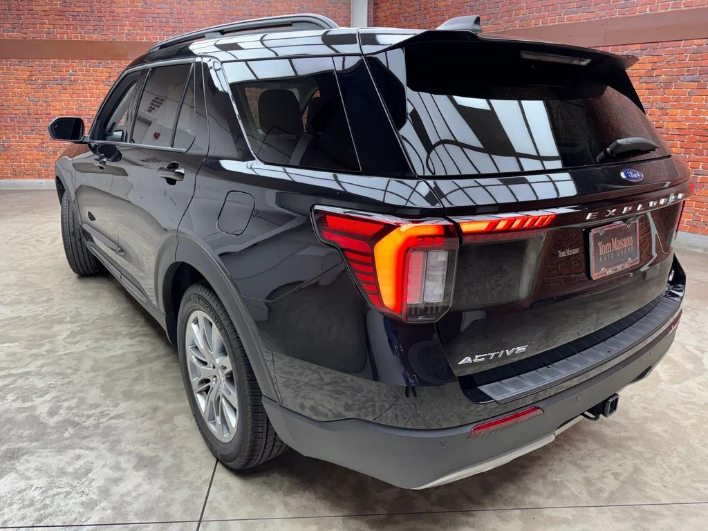 New 2026 Ford Explorer Active - photo 3