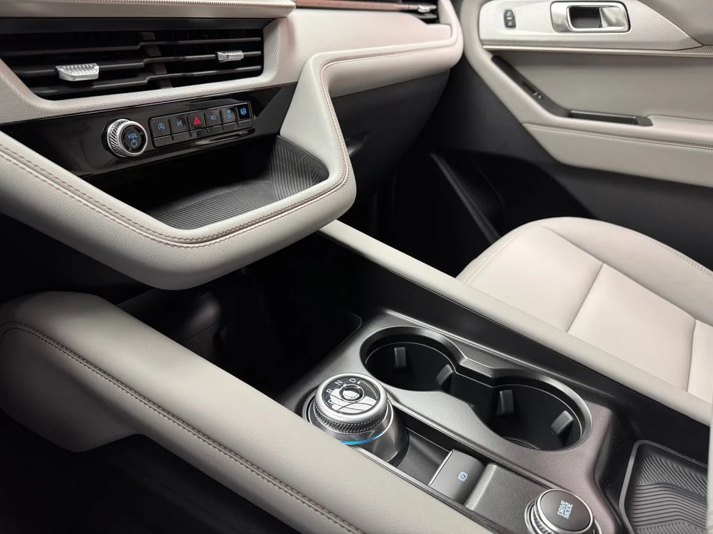 New 2026 Ford Explorer Active - photo 18