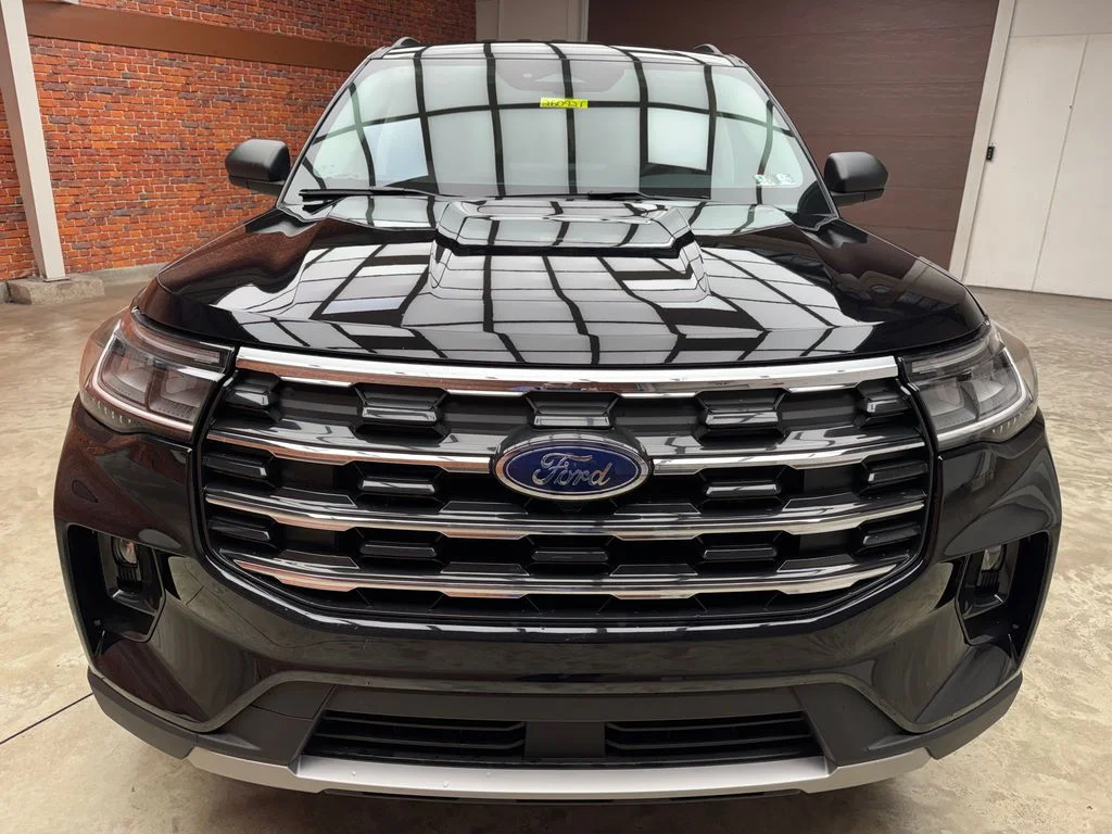New 2026 Ford Explorer Active - photo 7