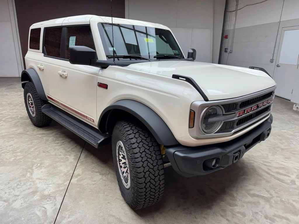 New 2026 Ford Bronco - photo 1