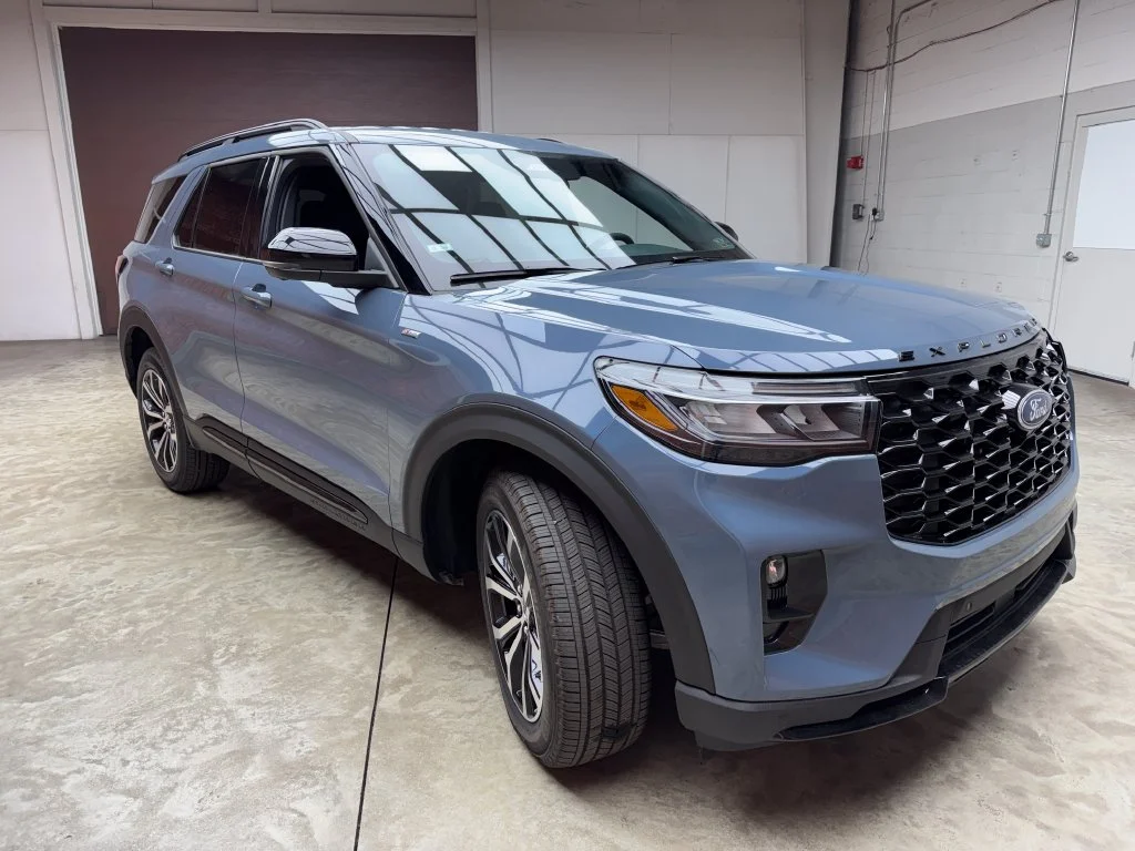 New 2026 Ford Explorer - photo 1