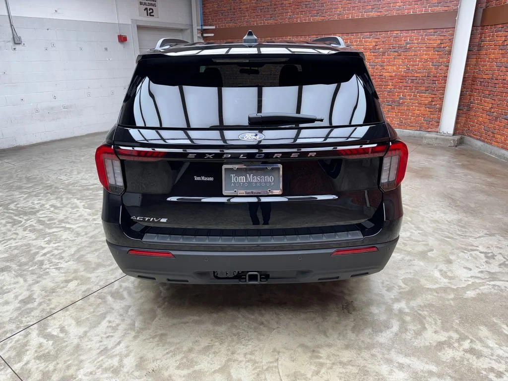 New 2027 Ford Explorer Active - photo 4