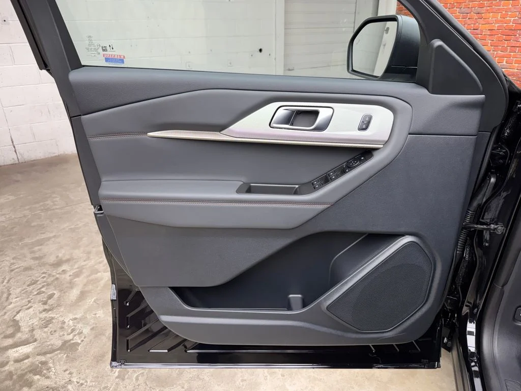 New 2027 Ford Explorer Active - photo 9