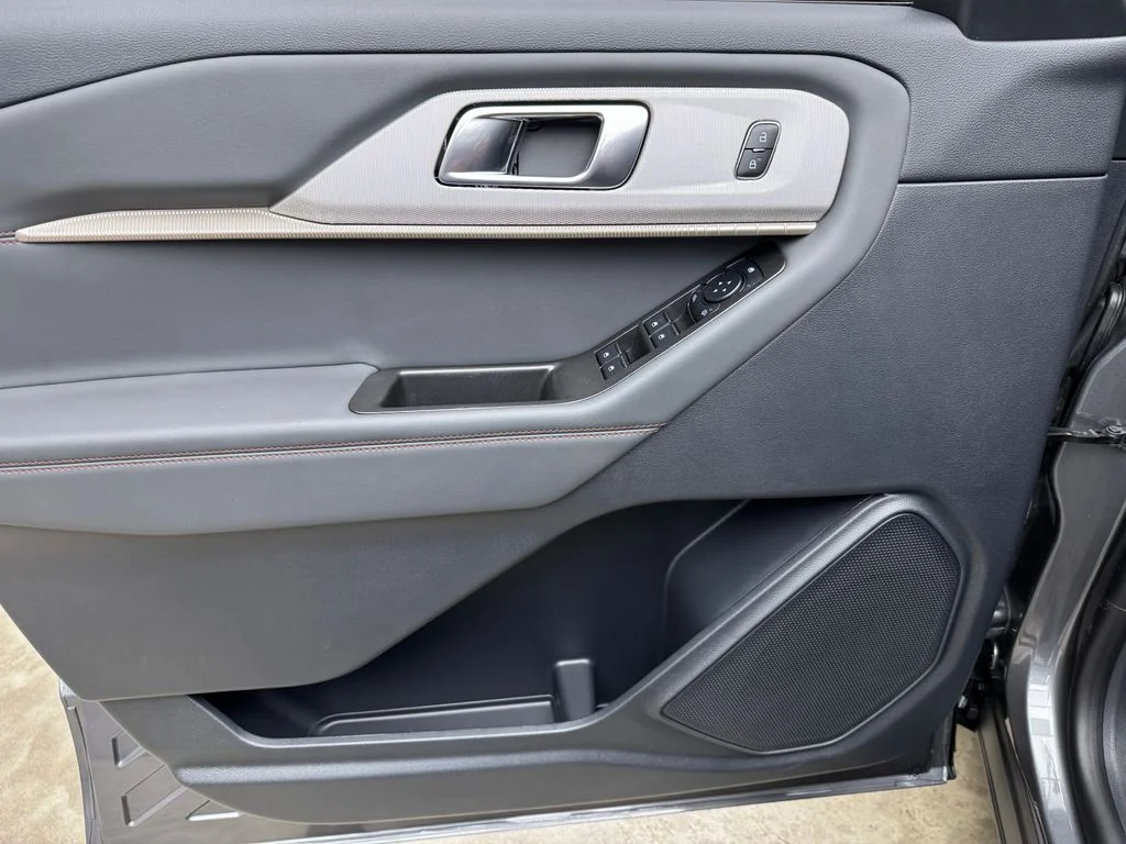 New 2027 Ford Explorer Active - photo 8