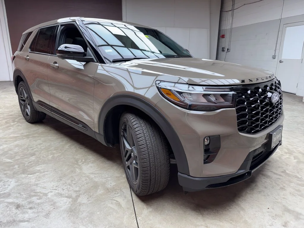 New 2027 Ford Explorer - photo 1
