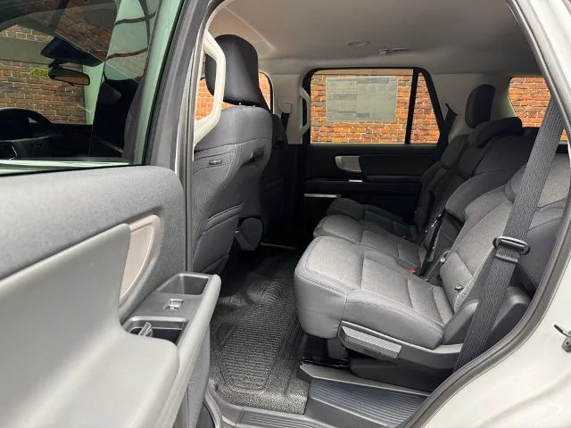 New 2026 Ford Expedition - photo 24