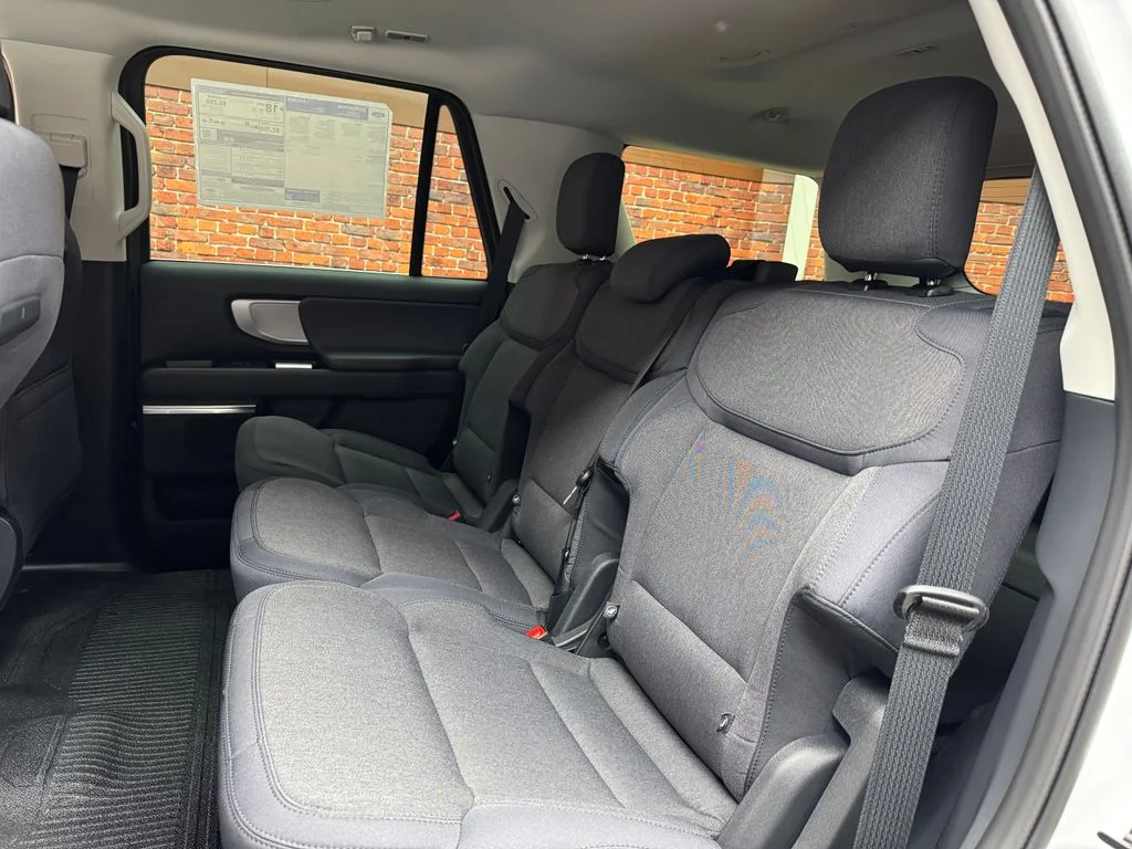New 2026 Ford Expedition - photo 26