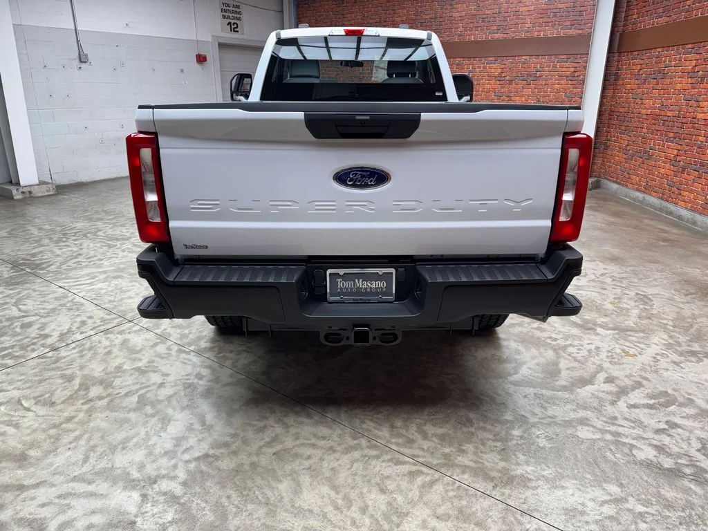 New 2026 Ford F-350 - photo 2
