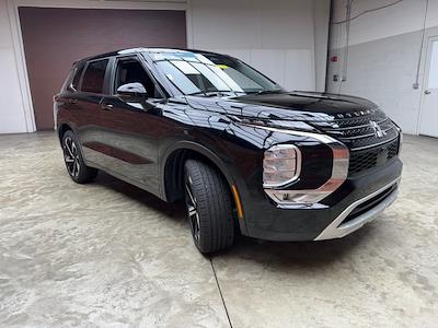 Used 2022 Mitsubishi Outlander Black Edition 4WD SUV for sale #F20168 - photo 1
