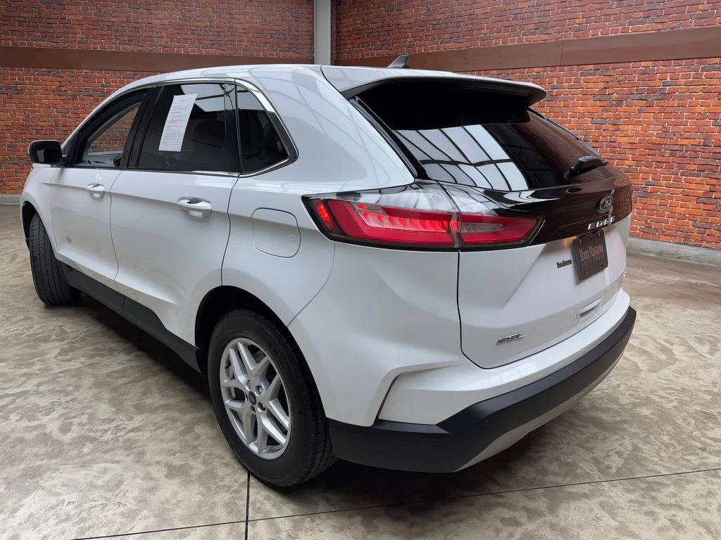 Used 2022 Ford Edge - photo 8