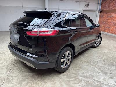 Used 2022 Ford Edge - photo 1