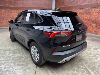 Used 2025 Ford Escape - photo 1