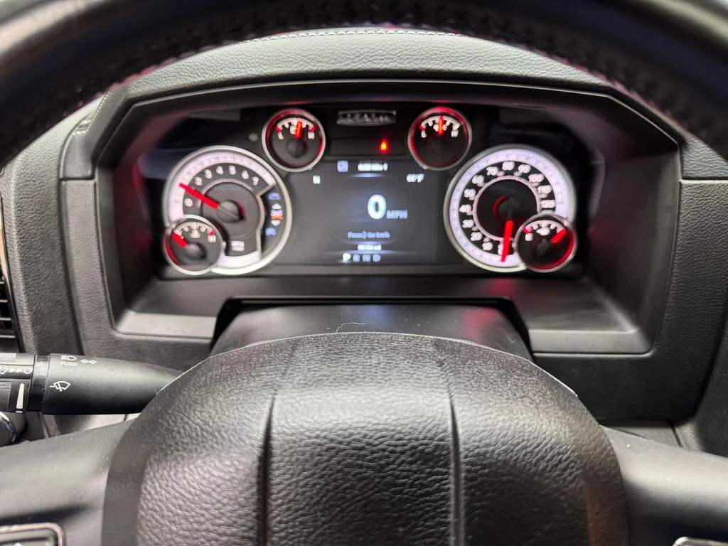Used 2018 Ram 1500 - photo 18