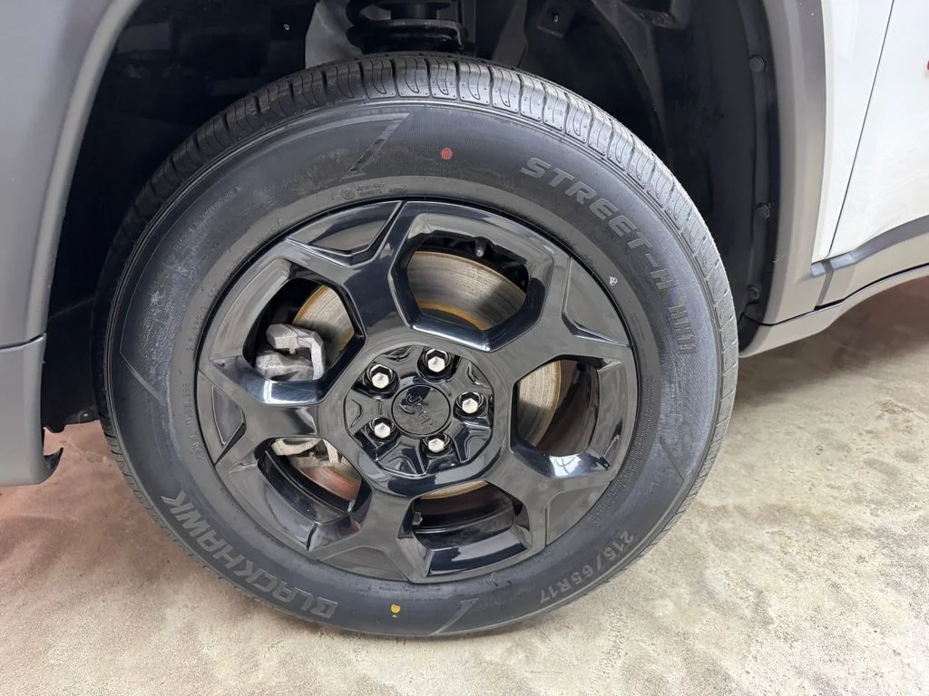 Used 2024 Jeep Compass - photo 28