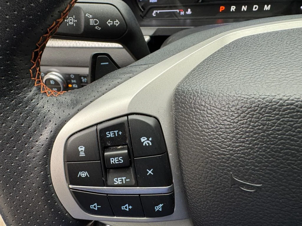 Used 2023 Ford Explorer - photo 5