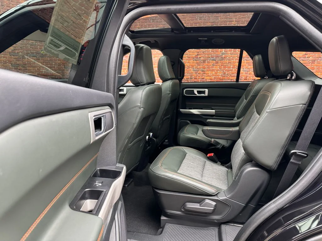 Used 2023 Ford Explorer - photo 15