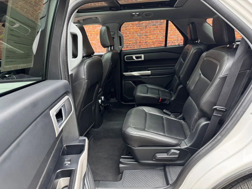 Used 2023 Ford Explorer - photo 26