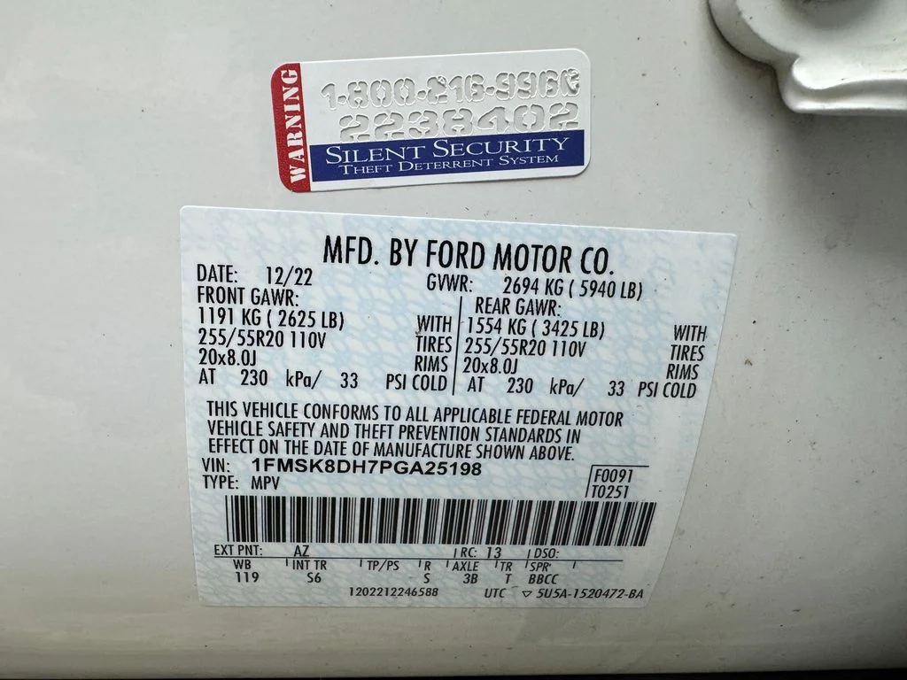 Used 2023 Ford Explorer - photo 32
