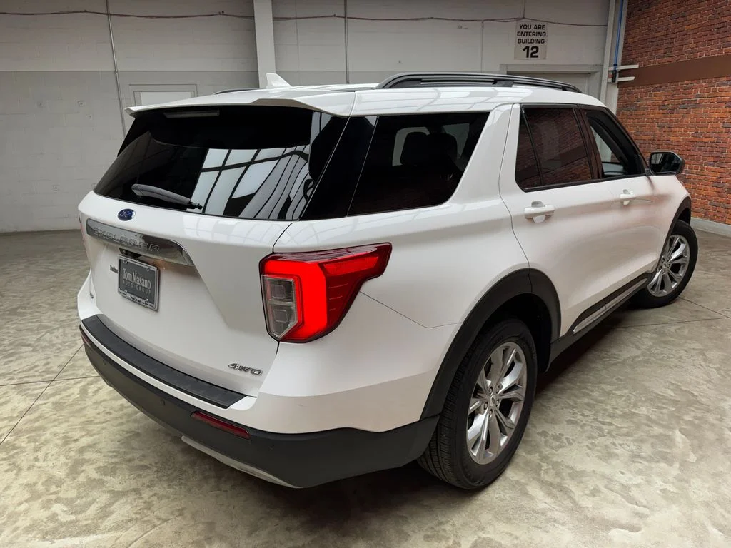 Used 2023 Ford Explorer - photo 8
