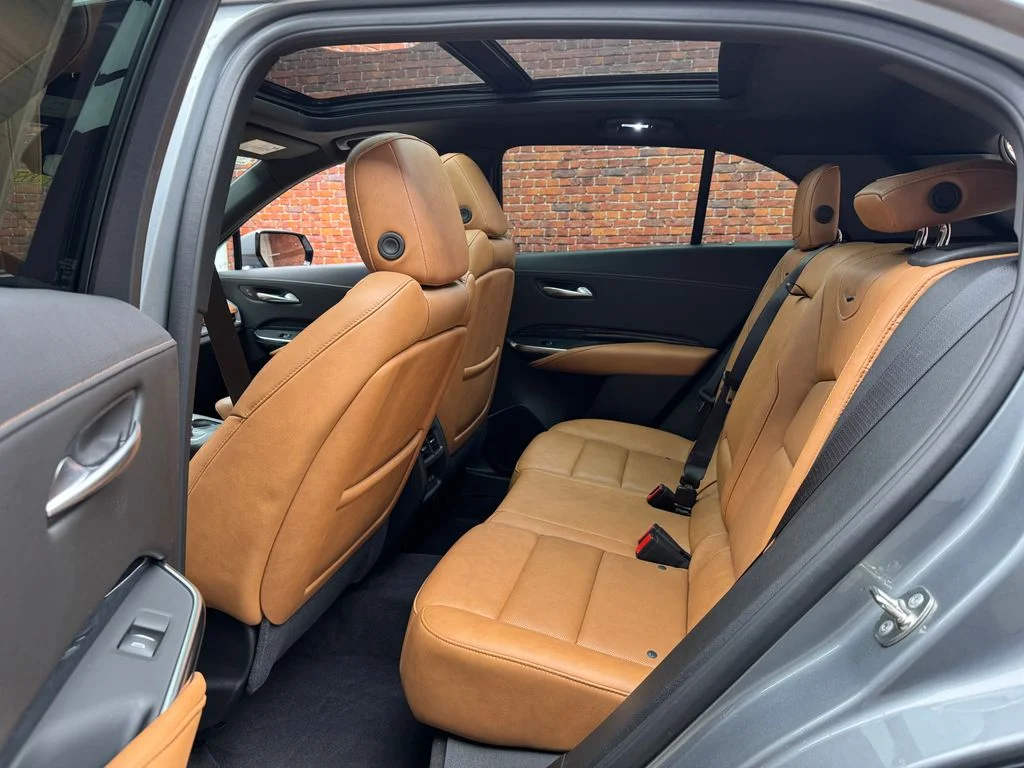 Used 2024 Cadillac XT4 - photo 26