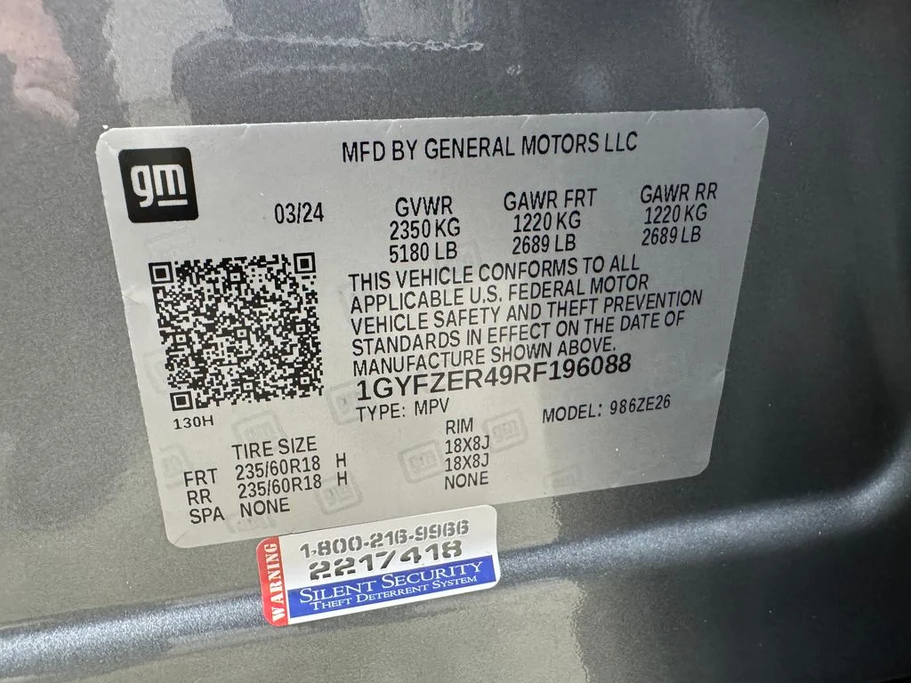 Used 2024 Cadillac XT4 - photo 35