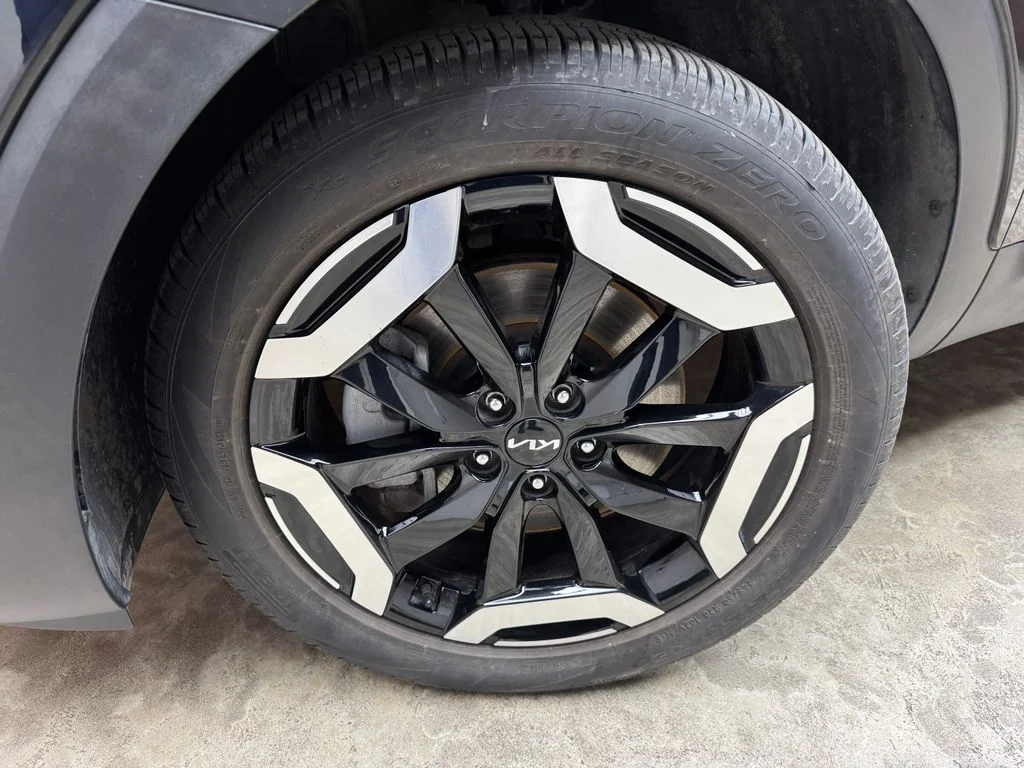 Used 2023 Kia Telluride - photo 33