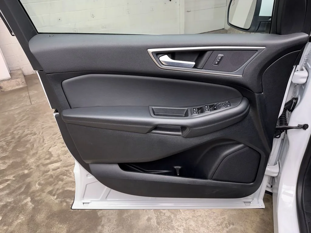 Used 2024 Ford Edge - photo 9