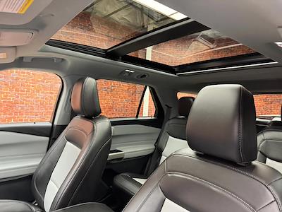 Used 2023 Ford Explorer - photo 2