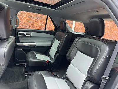 Used 2023 Ford Explorer - photo 1
