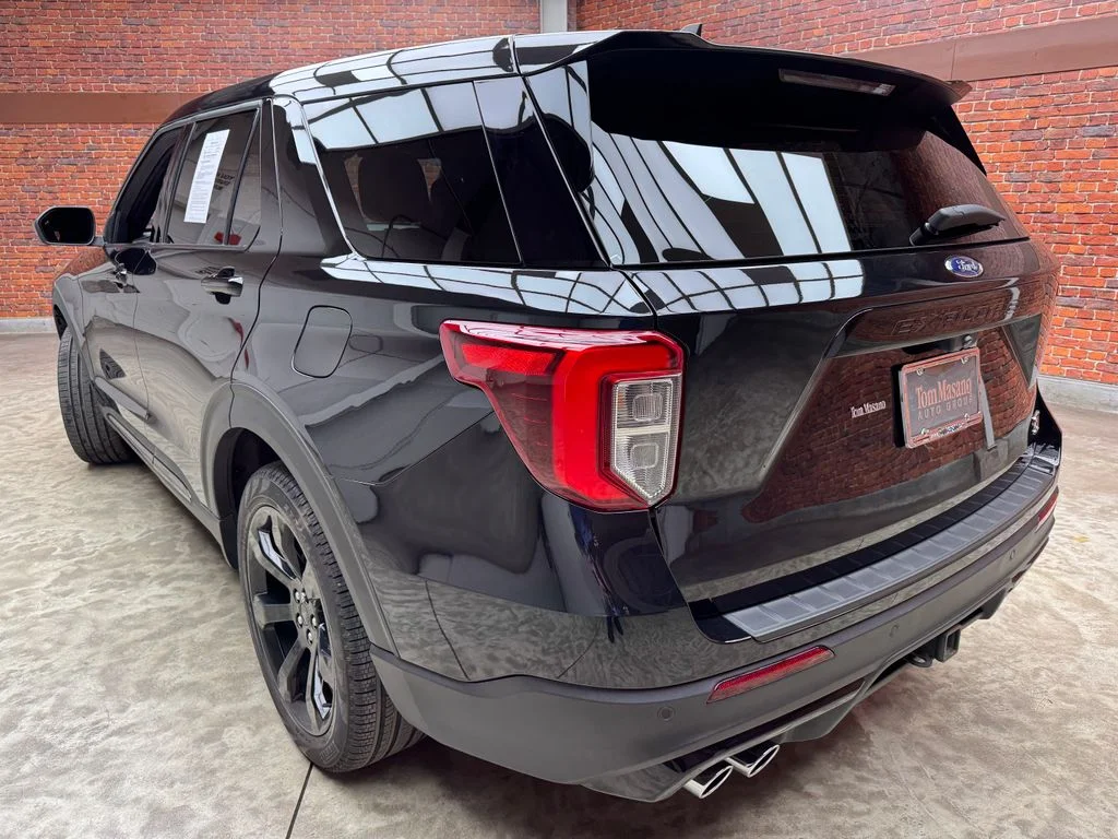 Used 2022 Ford Explorer - photo 1