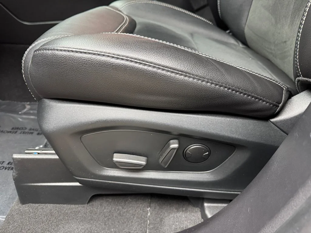 Used 2022 Ford Explorer - photo 12