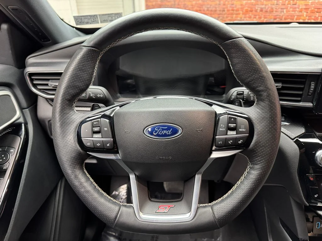 Used 2022 Ford Explorer - photo 14