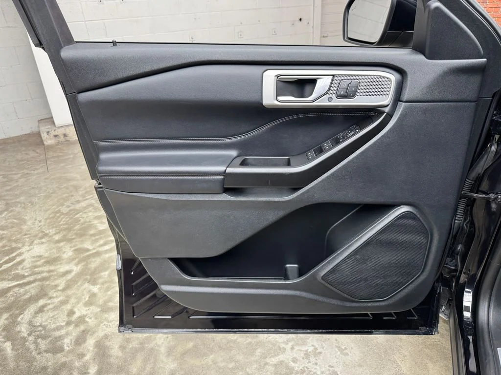 Used 2020 Ford Explorer - photo 15