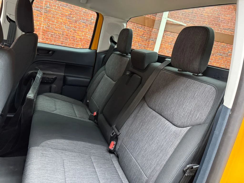 Used 2023 Ford Maverick - photo 2