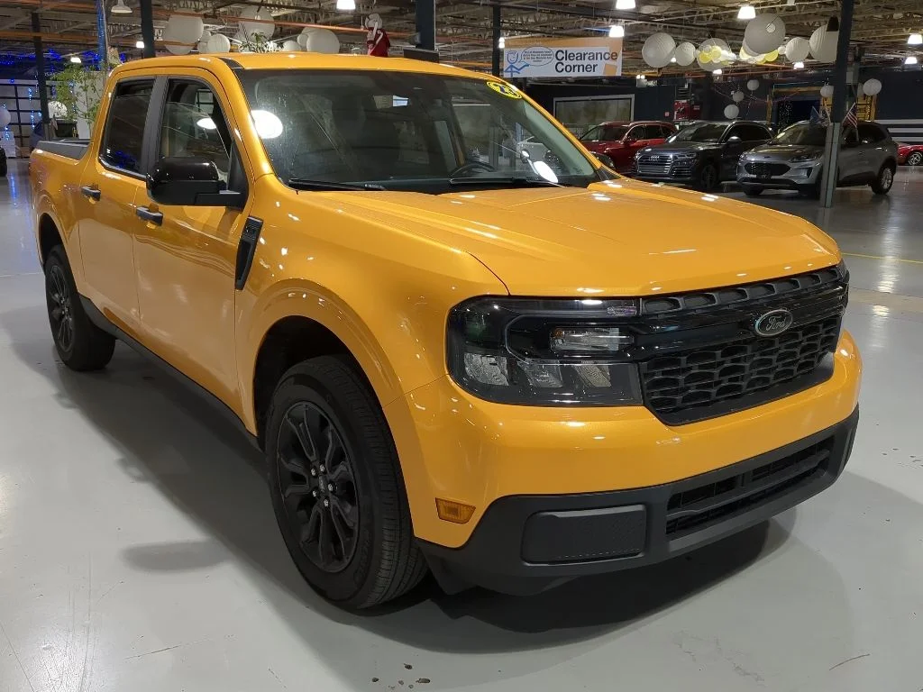 Used 2023 Ford Maverick - photo 21