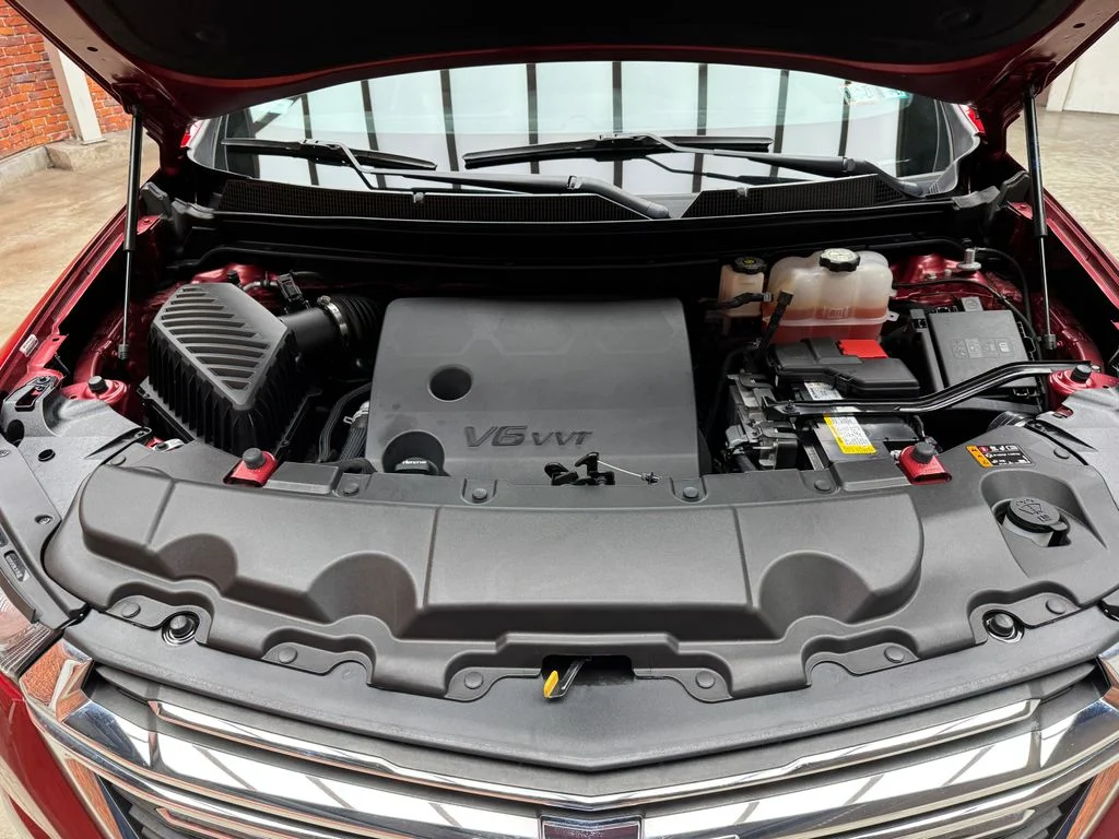 Used 2023 Chevrolet Traverse - photo 9