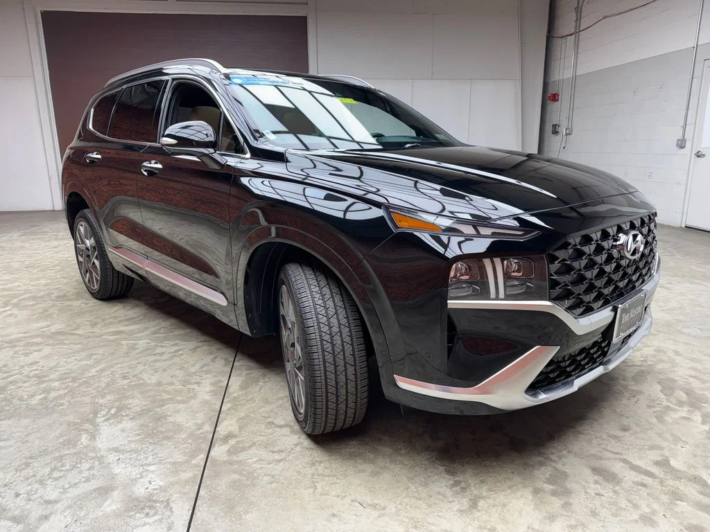 Used 2023 Hyundai Santa Fe - photo 9