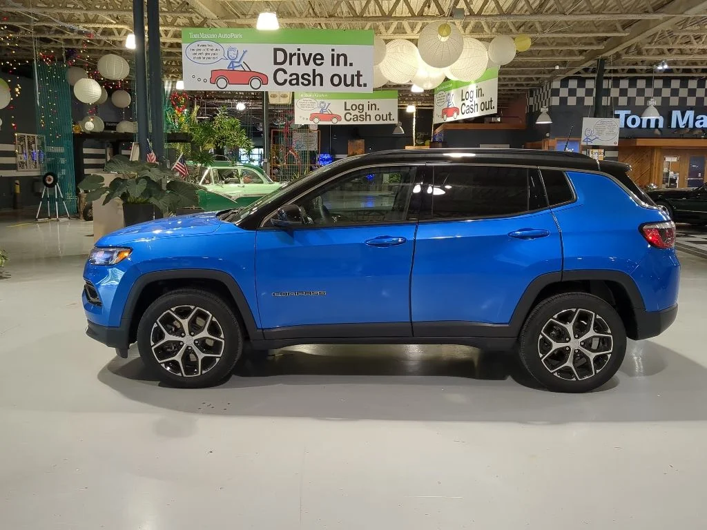 Used 2024 Jeep Compass - photo 12