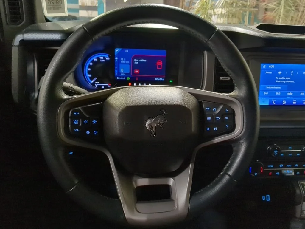 Used 2023 Ford Bronco - photo 12