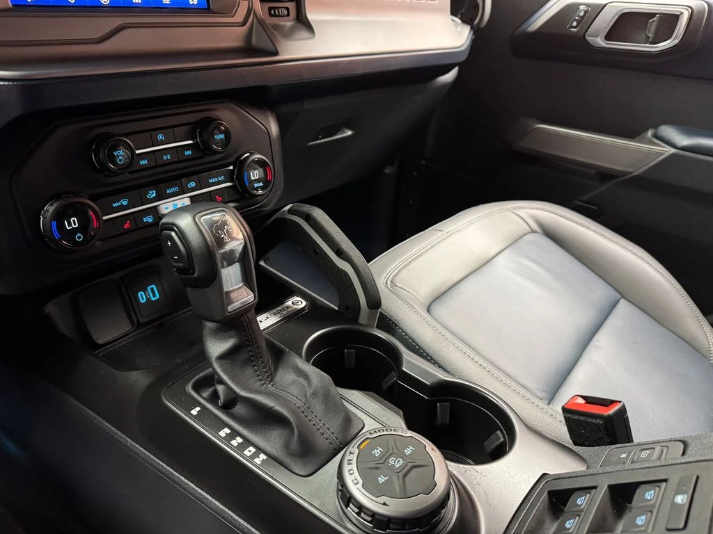 Used 2023 Ford Bronco - photo 8