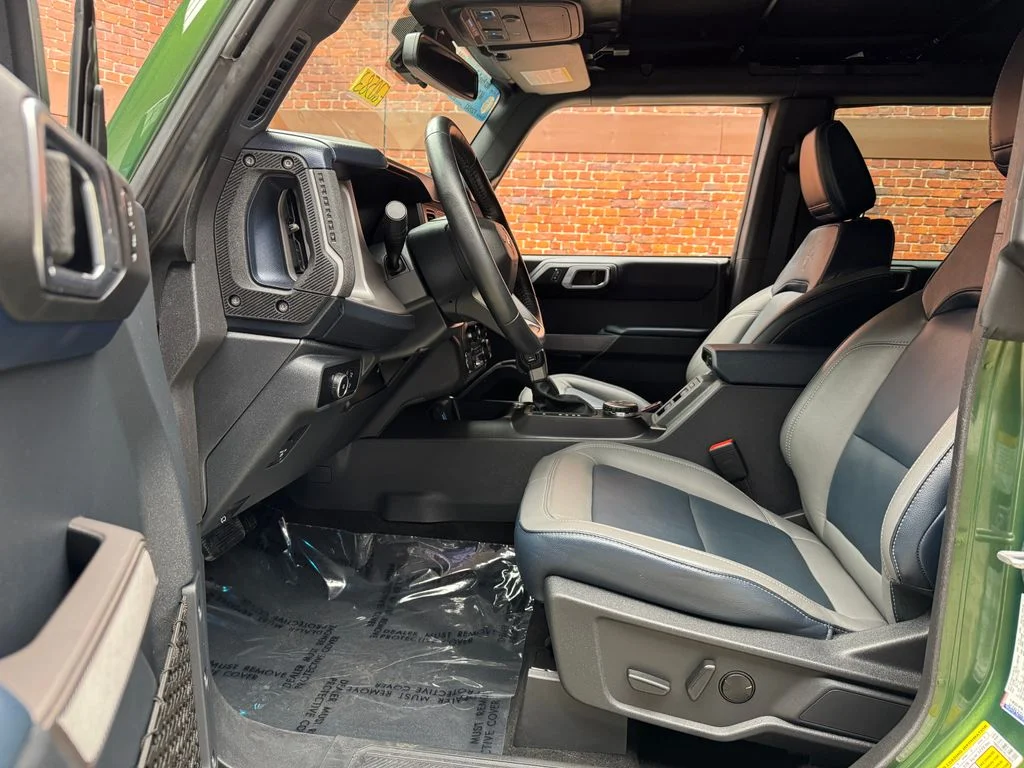 Used 2023 Ford Bronco - photo 5